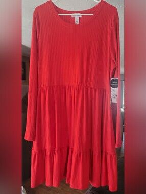 just be Vibrant Red Ribbed Long-Sleeve Tiered Flowy Dress with Pockets